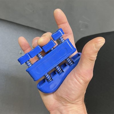 Hand grip 